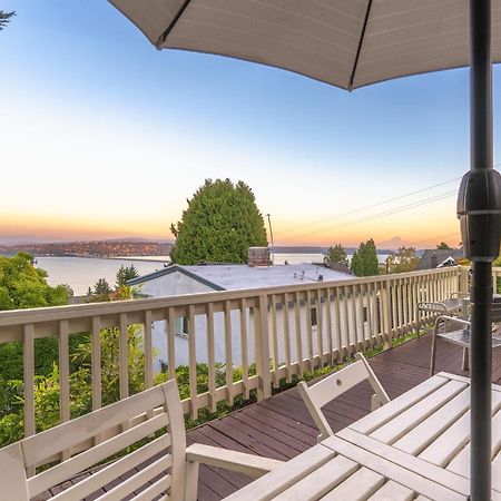 Sunrise On Lake Washington Villa Seattle Buitenkant foto