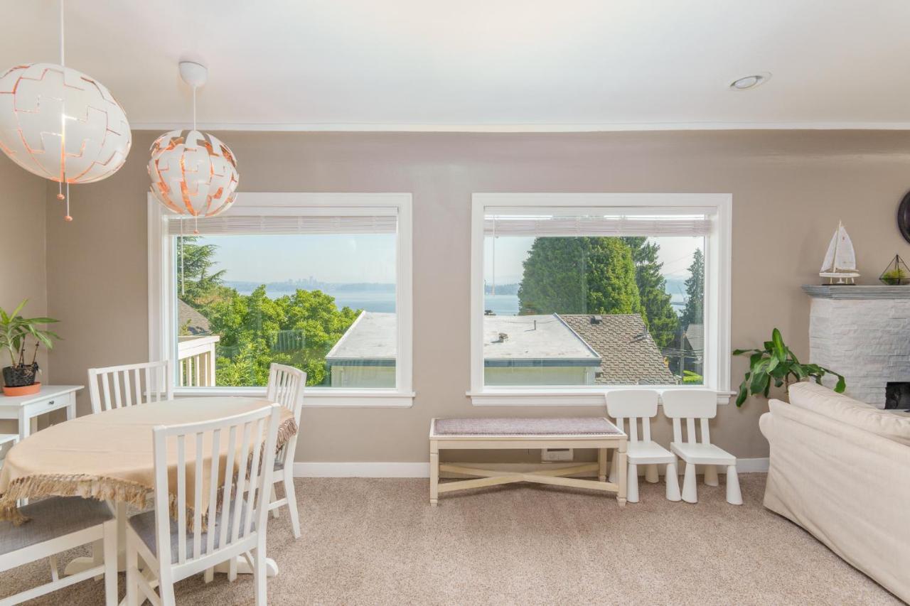 Sunrise On Lake Washington Villa Seattle Buitenkant foto