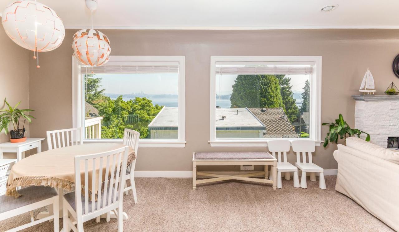 Sunrise On Lake Washington Villa Seattle Buitenkant foto